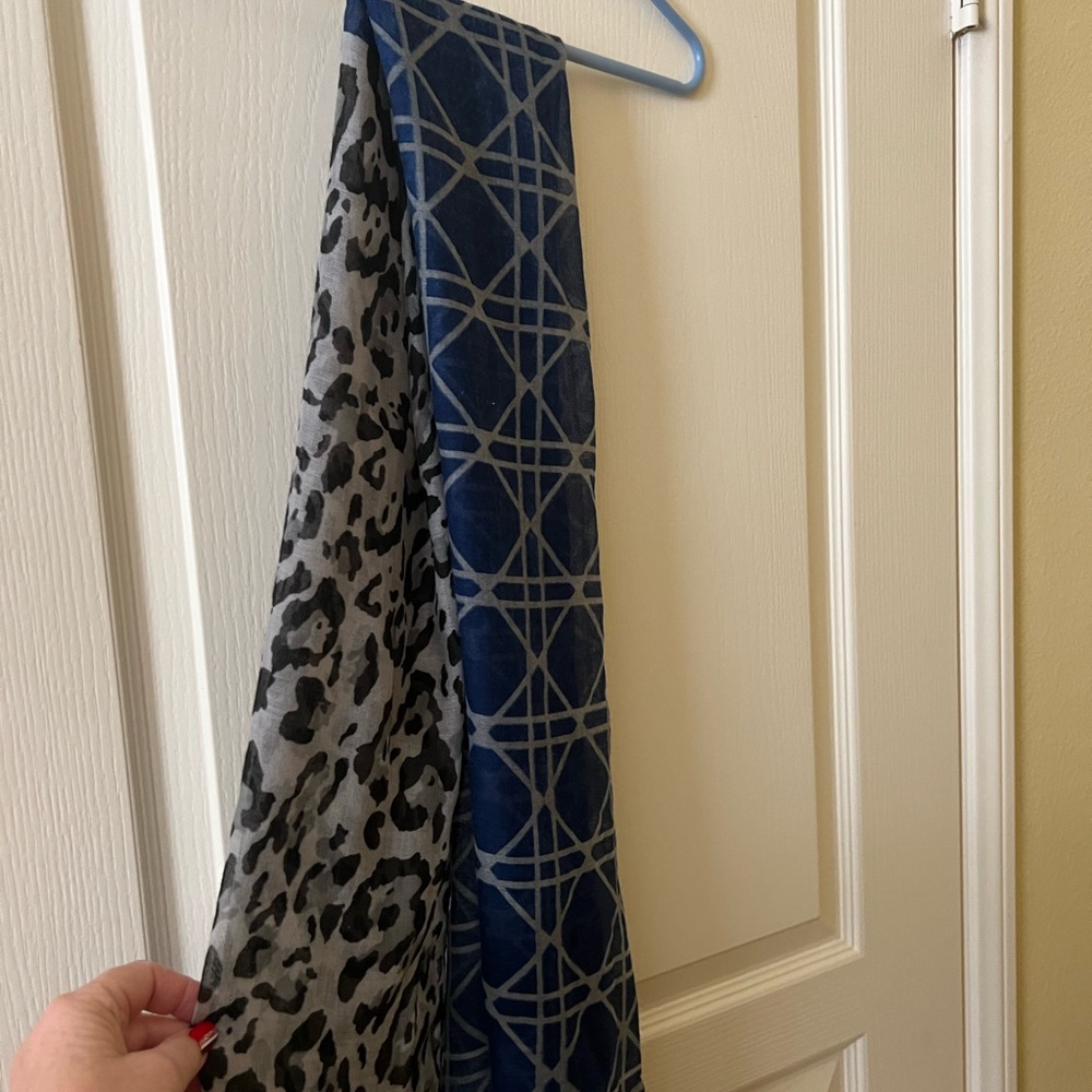 Two prints on one scarf